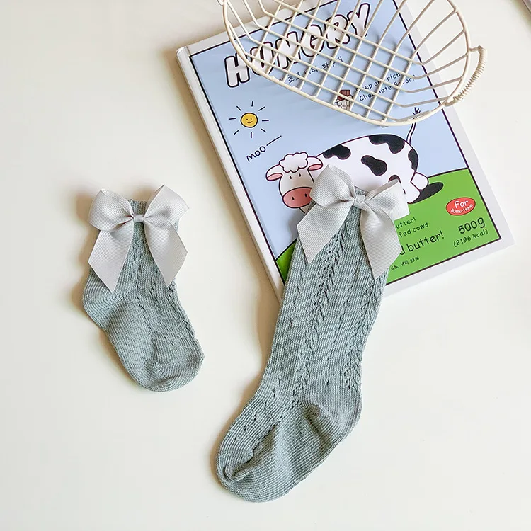 Chaussettes pour enfants Chaussettes hautes pour enfants de style royal  avec nœud pour fille.