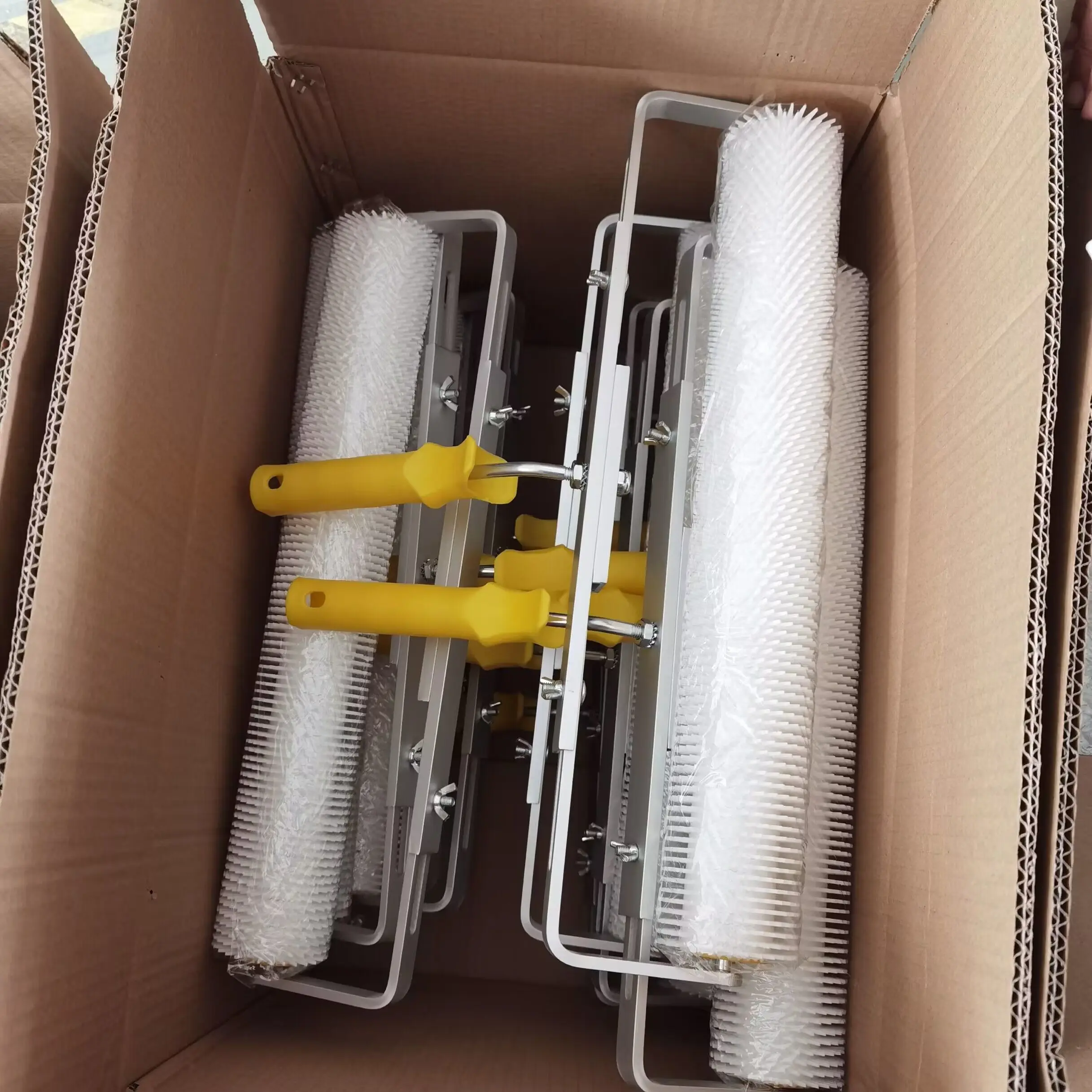 18 Inch 46cm Spike Roller Spiked Screeding Compound Paint Roller Buy