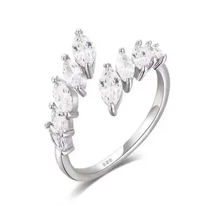 2026 New Design Fine Sterling Silver Rhodium Plated Luxury Moissanite Band Ring for Wedding Engagement Highlighting Unique