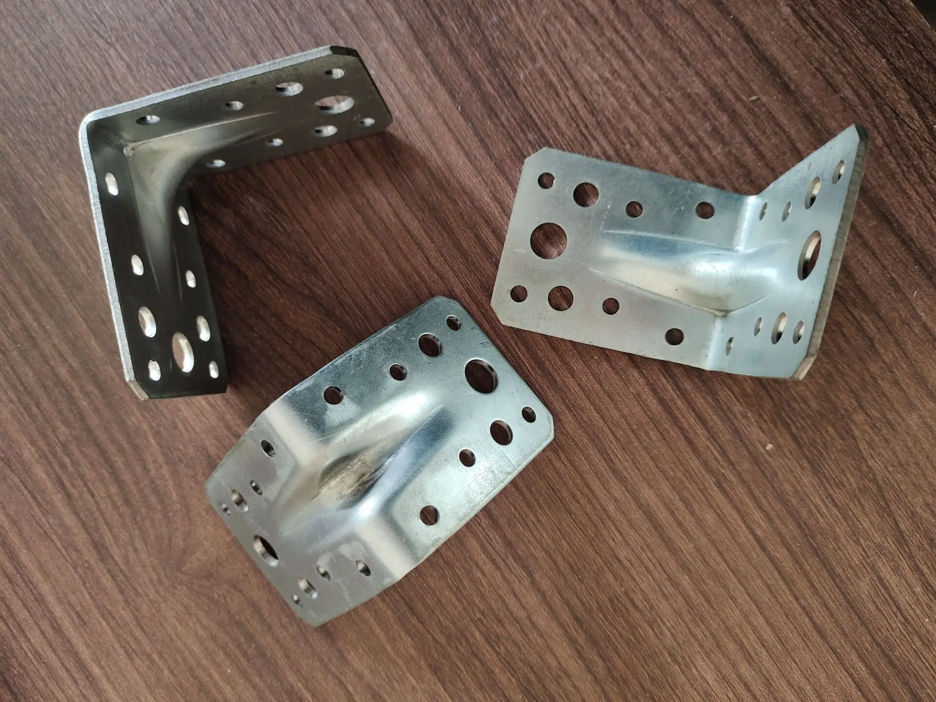 70 X 70 X 55 X 2.5mm Corner Angle Connecting Braces Plates Beading