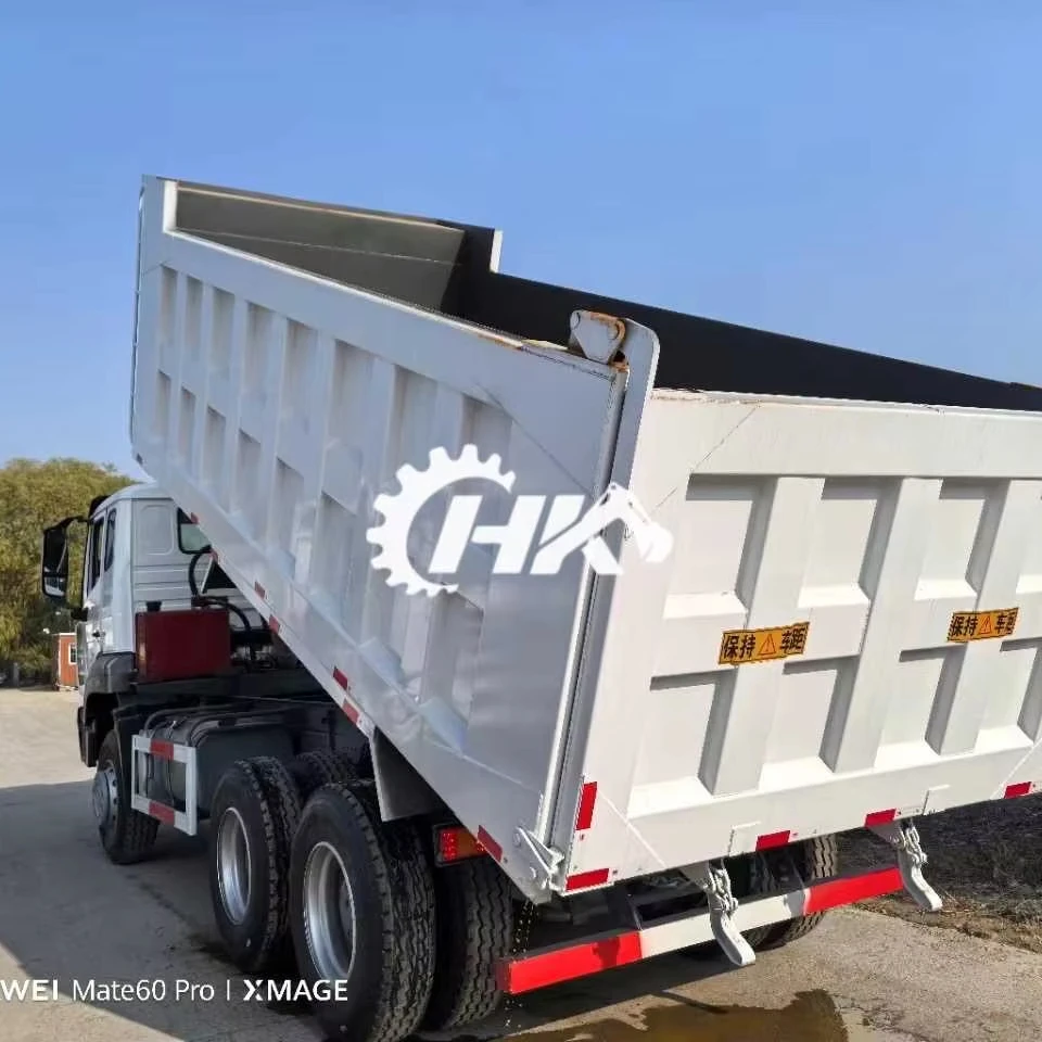 Самосвал HANG KUI Howo 380, грузоподъёмность 14,8 тонн, 95 % новой комплектации, оригинальный китайский продукт с сертификатами EPA и CE, недорогой бывший в употреблении сельскохозяйственный грузовик Howo380 для продажи.