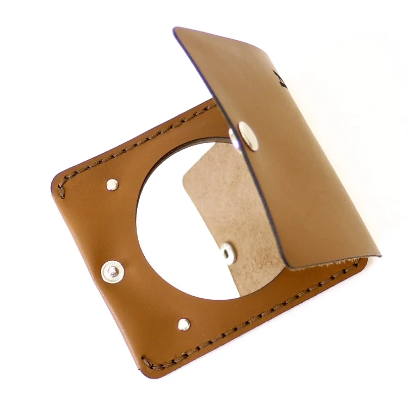 メイク道具・化粧小物 Supreme Leather Pocket Mirror 