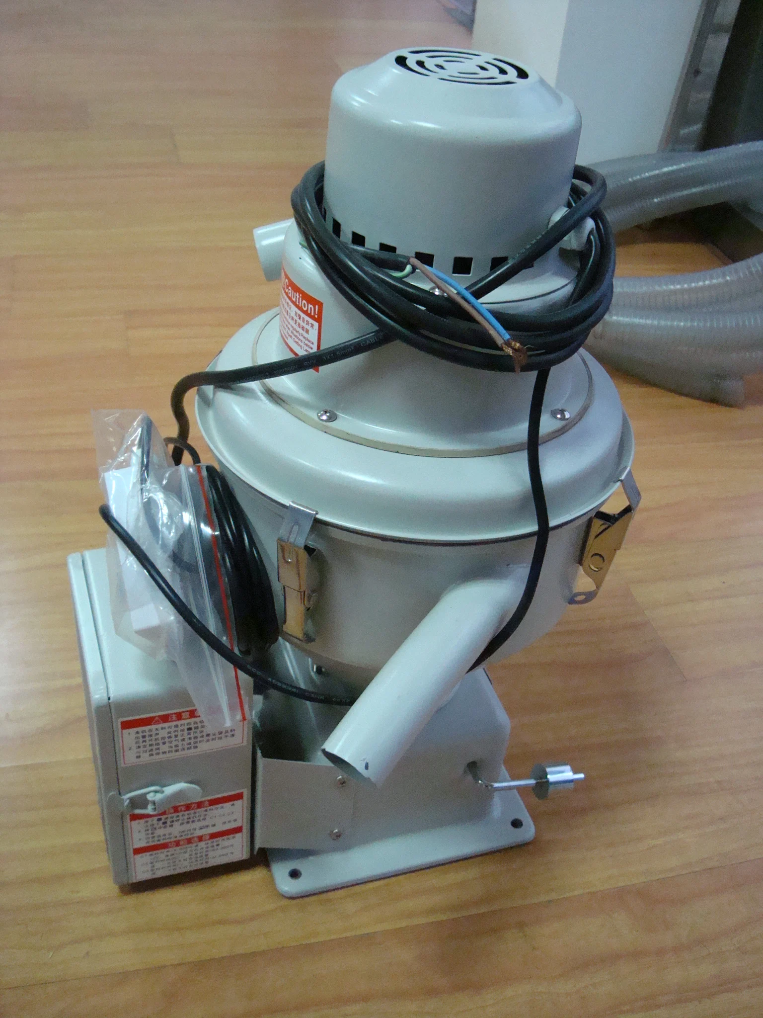 Automatic Suction Machine