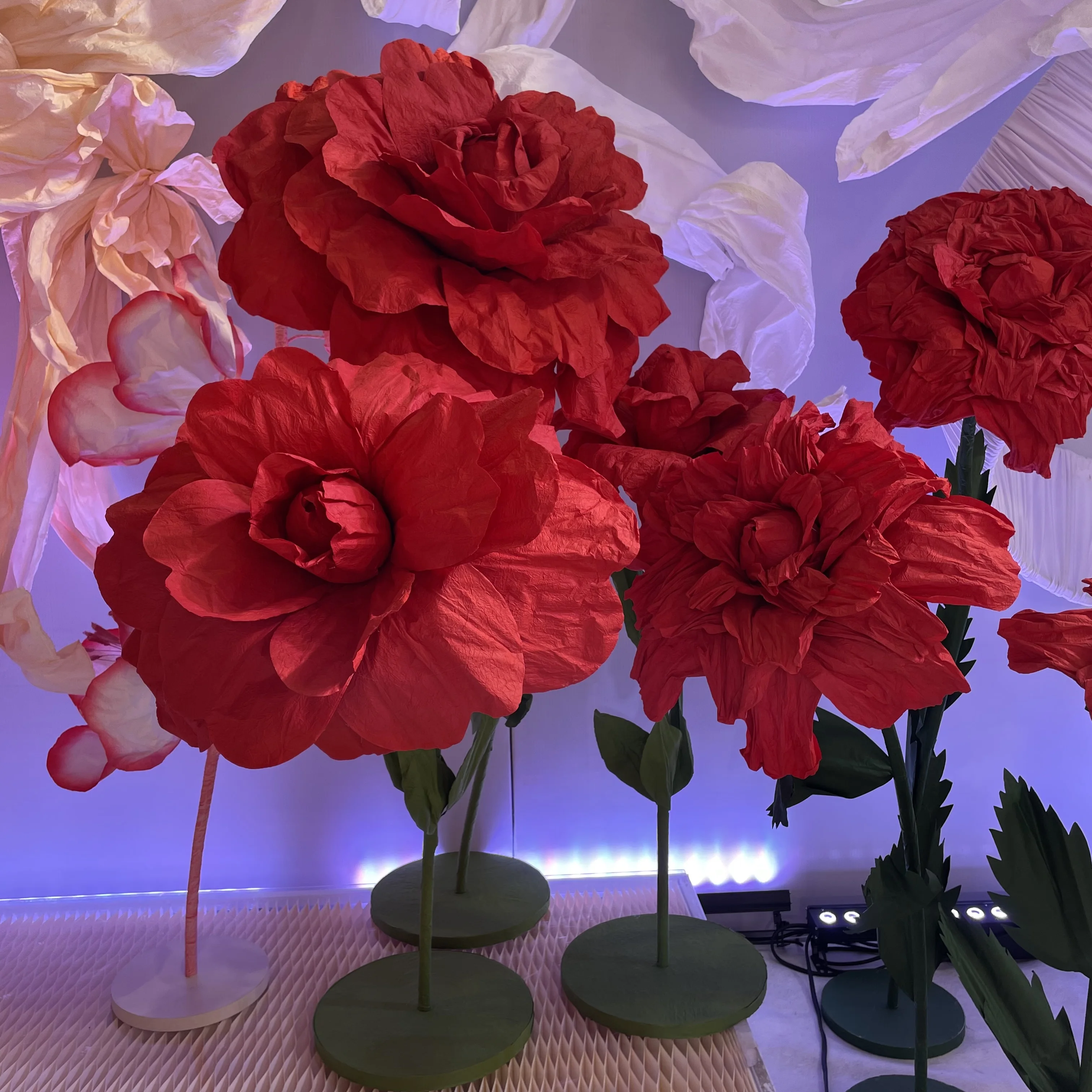 V45 Wedding Supplier Artificial Flowers Large Size Paper Giant Flowers