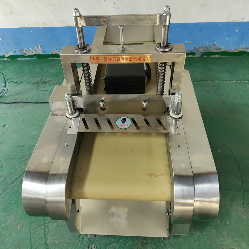 Source Dried Fruit Cube Cutter/Dry Date Cutting Machine/Dry Berry Dicing  Machine on m.