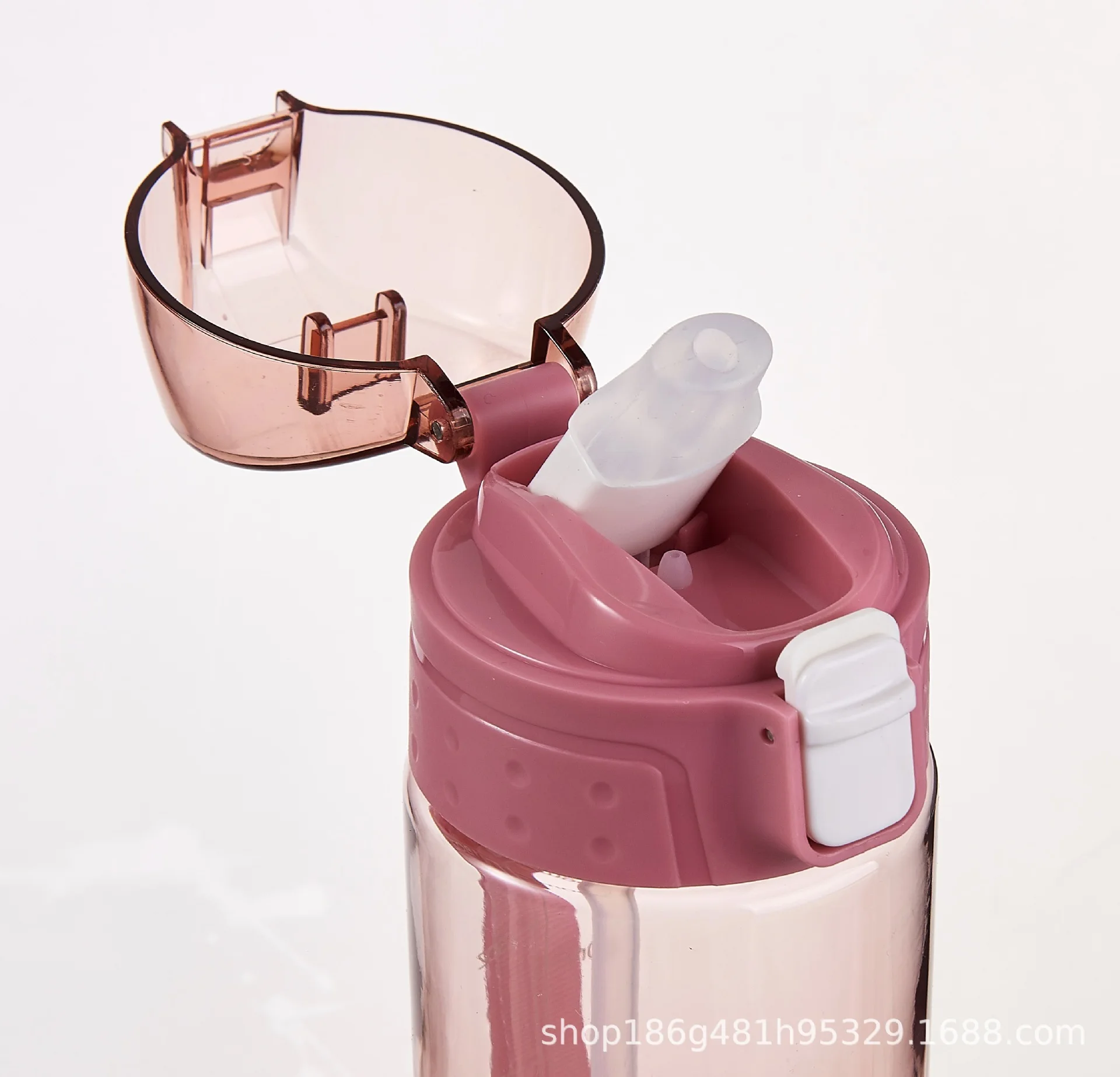 Portable PP PC 600ml 700ml Plastic Water Bottle with Silicone Straw