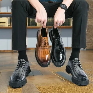Men's Casual Genuine Leather Shoes with British Patent Round Toe Button Closure-for Spring Summer Autumn Winter Weddings Grooms