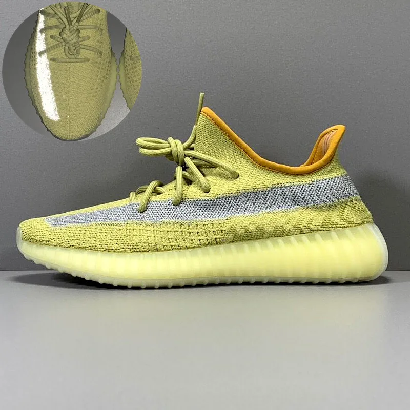 Yeezy — Chaussures De Sport Pour Hommes Et Femmes,Baskets De Haute  Qualité,Logo De Marque Personnalisé,Zèbre Réfléchissant,2021 V2,350 - Buy Yeezy  350 V2,Putian Haute Qualité D'origine Qualité Marque Logo Personnalisé  Zebra Yeezy 350