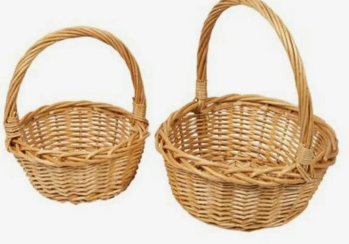 Multifunctional Angel Style Wicker Egg and Potato Basket Empty Gift Basket with Food Storage and Flower Display Functionality