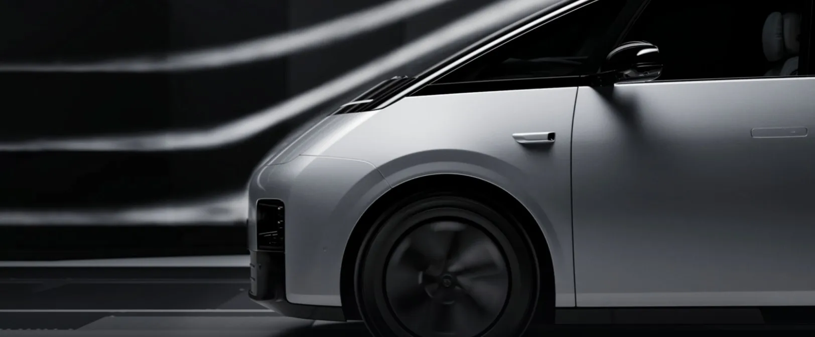 Lixiang Mega Second Hand Fourwheel Drive Large Size Hud 5door Large Mpv Hybrid New Cars