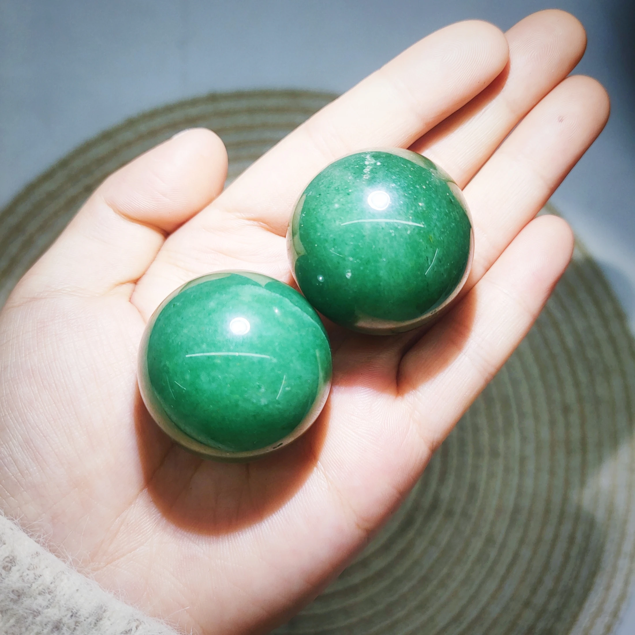 Wholesale High Quality Natural Green Aventurine Spheres