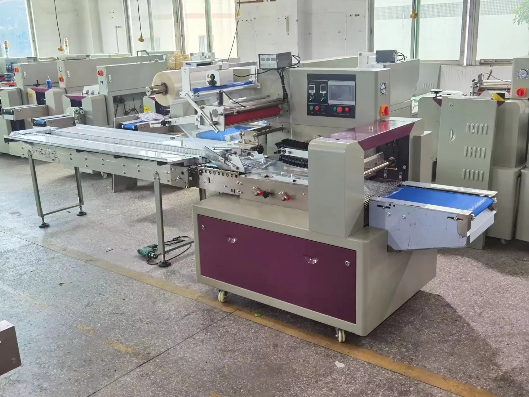 Automatic Flow Wrapper for Vegetable Packaging Efficiency