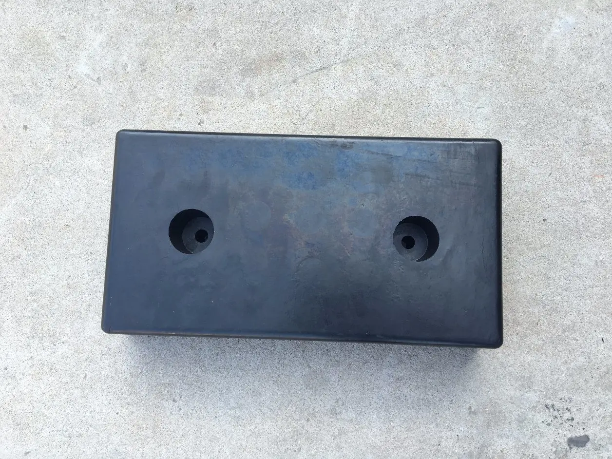 PVC Marine Fender Dock Bumpers EPDM Rubber Boat Dock Bumpers details
