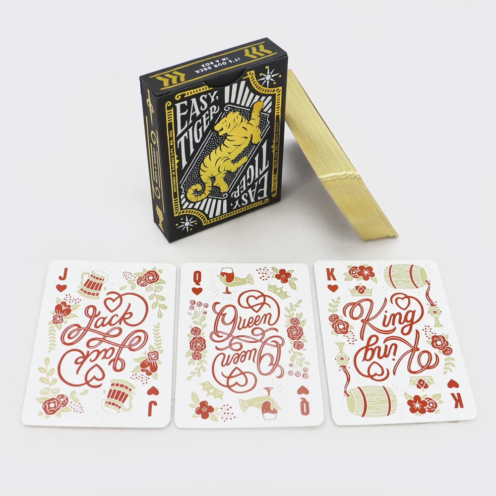 Customized Luxury Limited Edition Cool Playing Cards Deck Golden Edge Playing Card Print Foil Gold Poker Game Cards Customized Luxury Limited Edition Cool Playing Cards Deck Golden Edge Playing Card Print Foil Gold Poker Game Cards