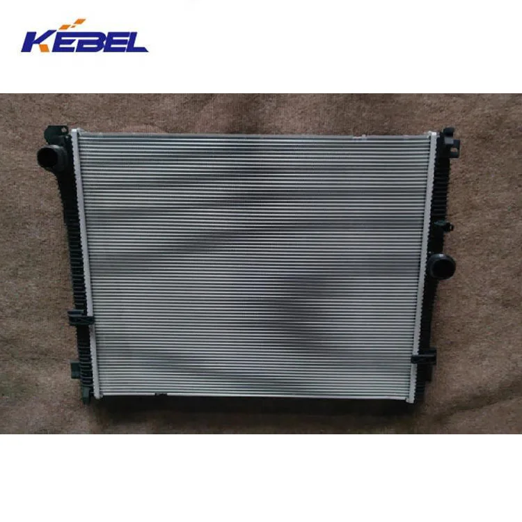 Car Parts Auto Engine Radiator OEM 17118666748 Car Radiator for Bmw X3 M F 97 2018 2019 2020