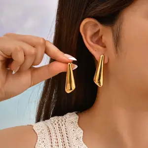 Vintage Non Tarnish Jewelry Geometric Pattern Smooth Surface Ear Stud Women's Gold Plated Stainless Steel Stud Earrings