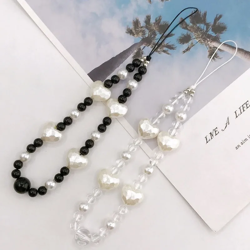 Silicone Case With Acrylic Heart Beaded Wrist Strap For Phones_voghion.com