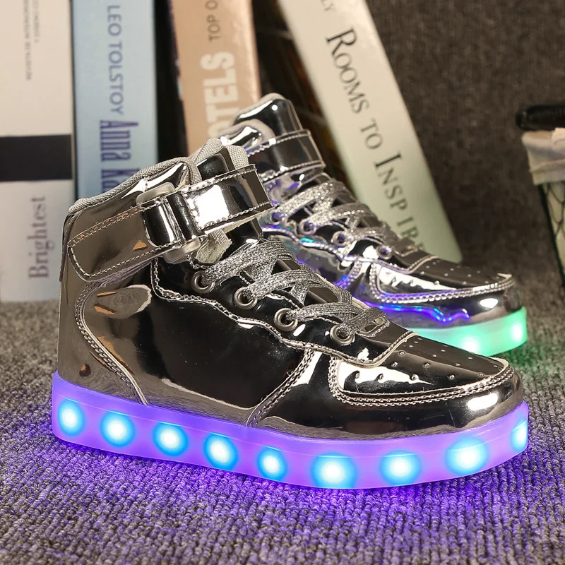 adult flashlight rechargeable shoes Adult Led Light Up Skateboard Shoes Kids Flashlight Fitness Training Shoes Children's Fashion Sneakers Usb Rechargeable