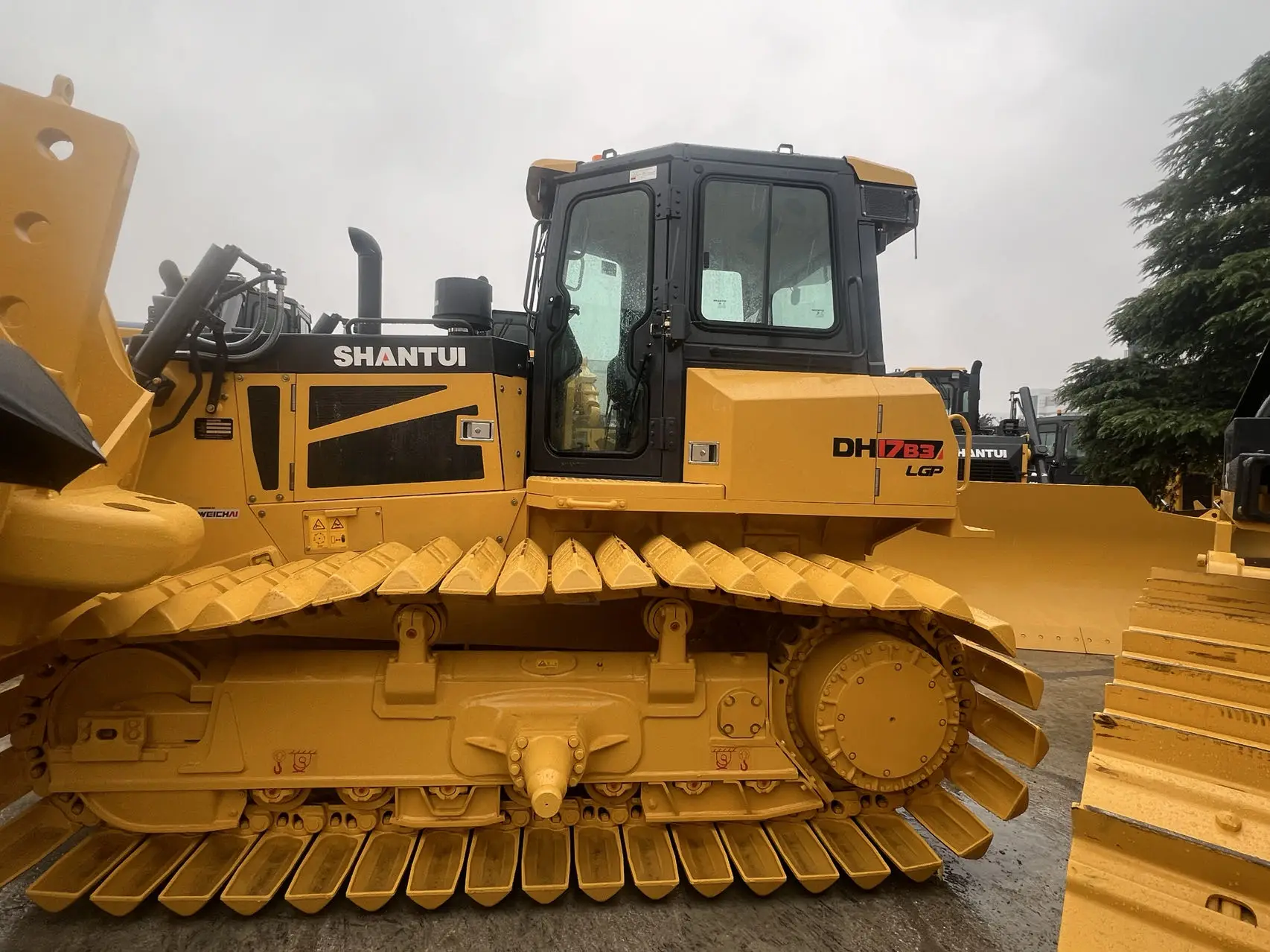 SHANTUI 170HP DH17 LGP модель мокрого земельного участка гусеничный бульдозер гидростатический привод бульдозера