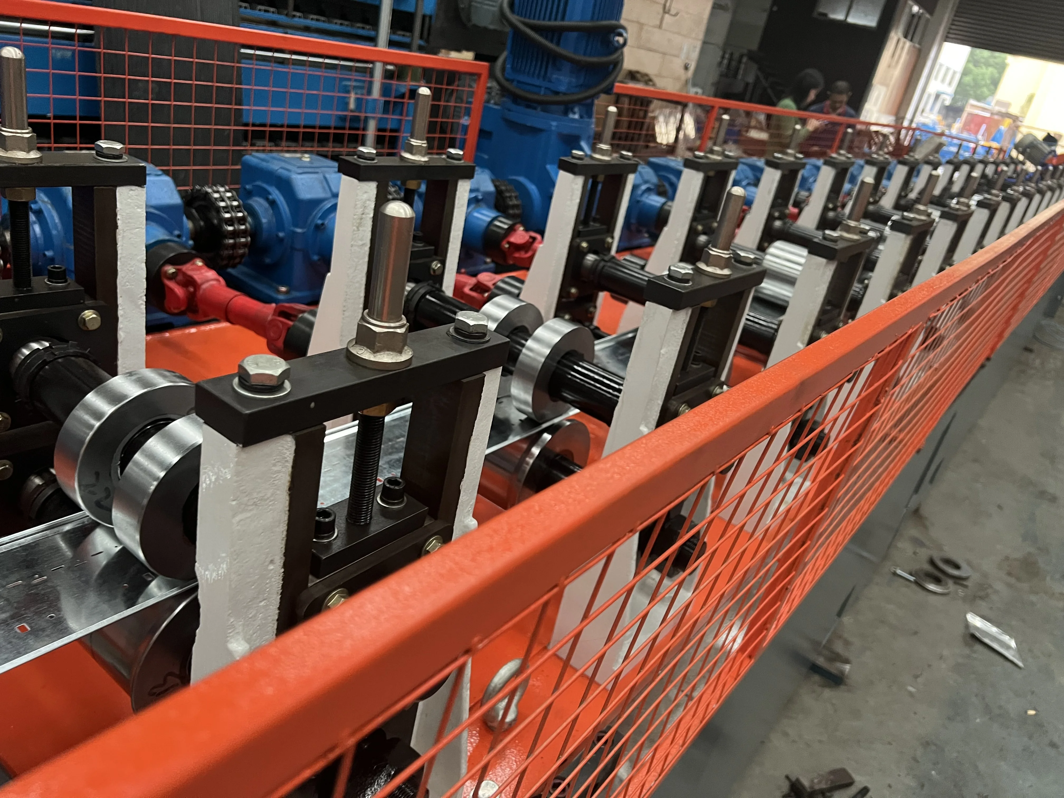 Octagonal Pipe Full Automatic Roll Forming Machine Water Cooling 40mm 50mm 60mm