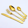 4 piezas de oro
