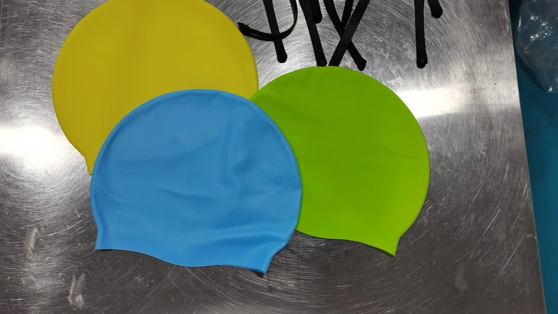 Summer Waterproof Swimming Hat Durable Nonslip Swimming Pool Cap Screen Print Bulk Swim Caps