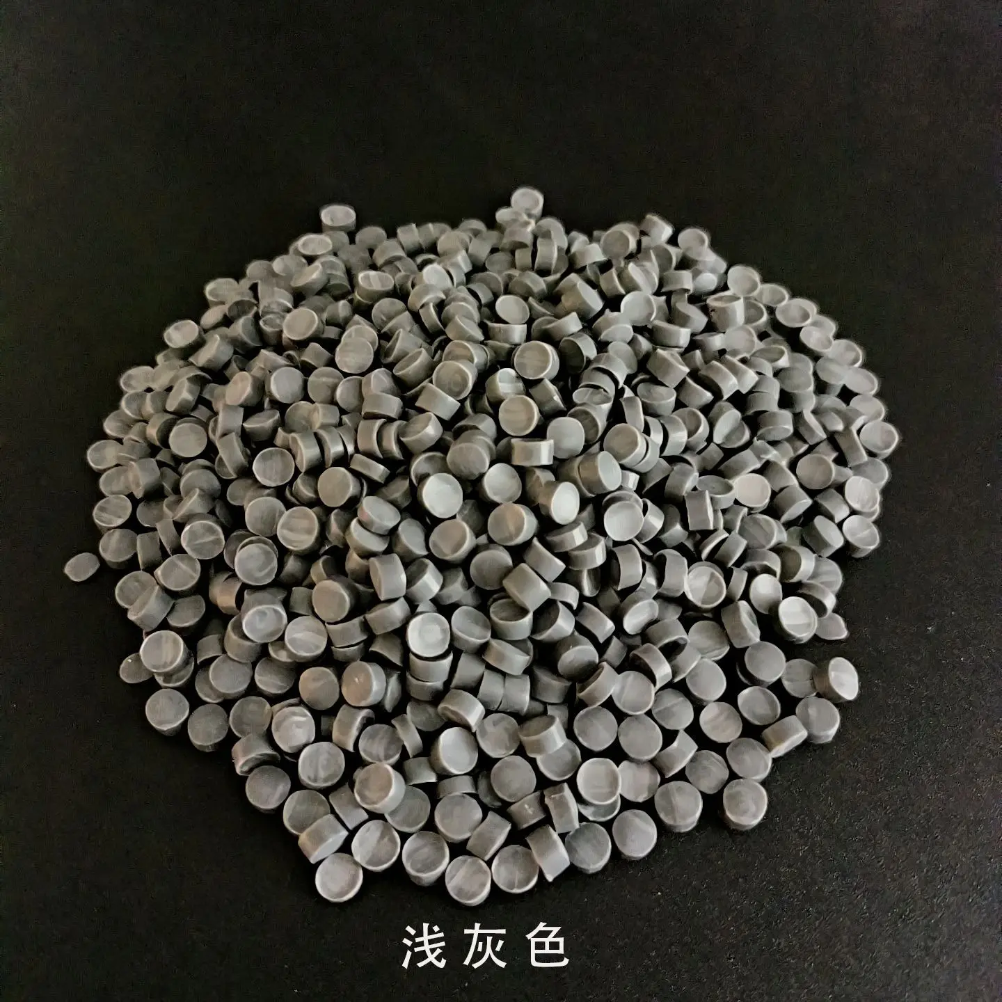 ready shipment stock  white Virgin Crystal Raw Material Soft PVC Plastic Granules Price Polyvinyl Chloride compound injection