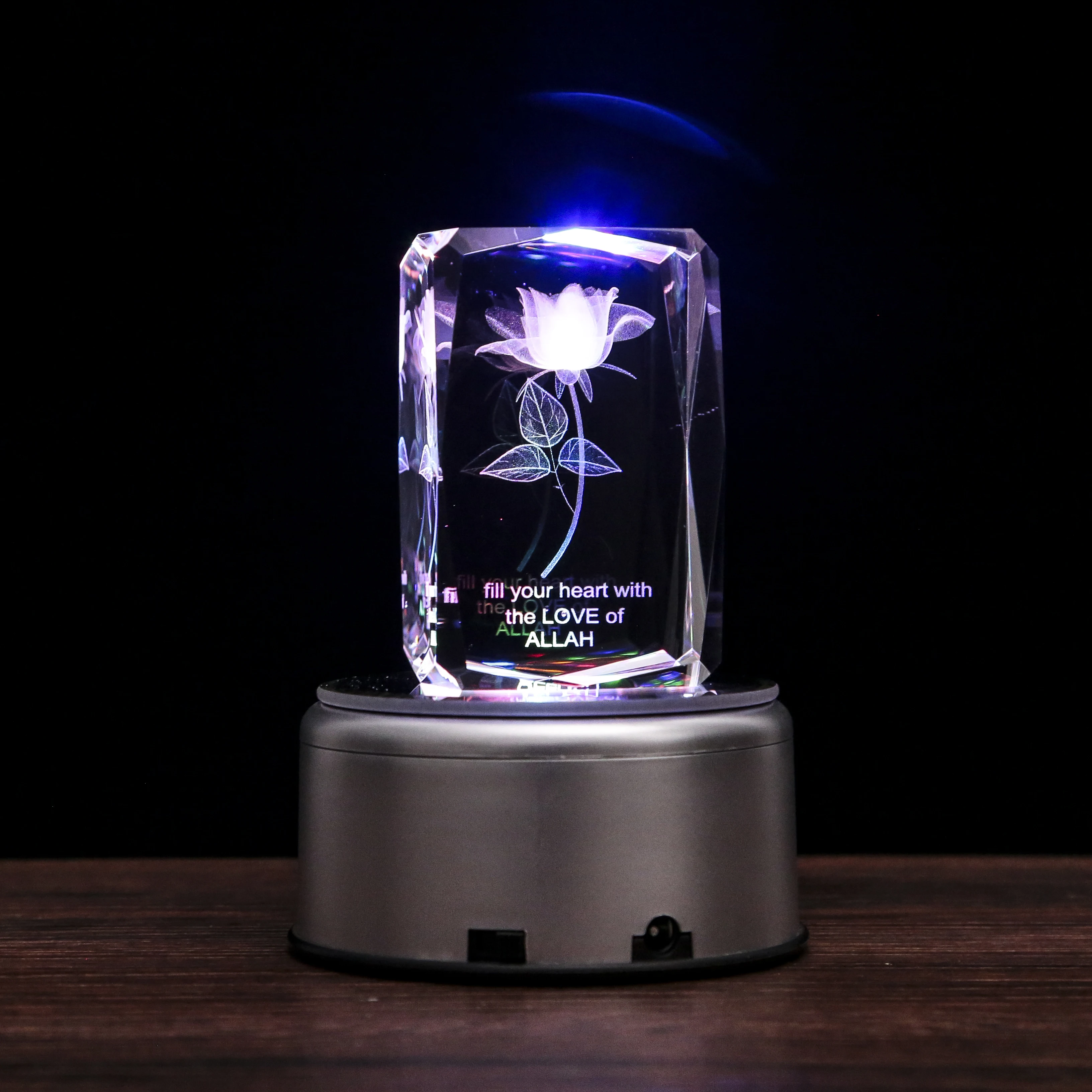 
Оптовая Продажа Мода Вращающийся батарея Powered музыкальный большой светодиодные базы для кристаллов 