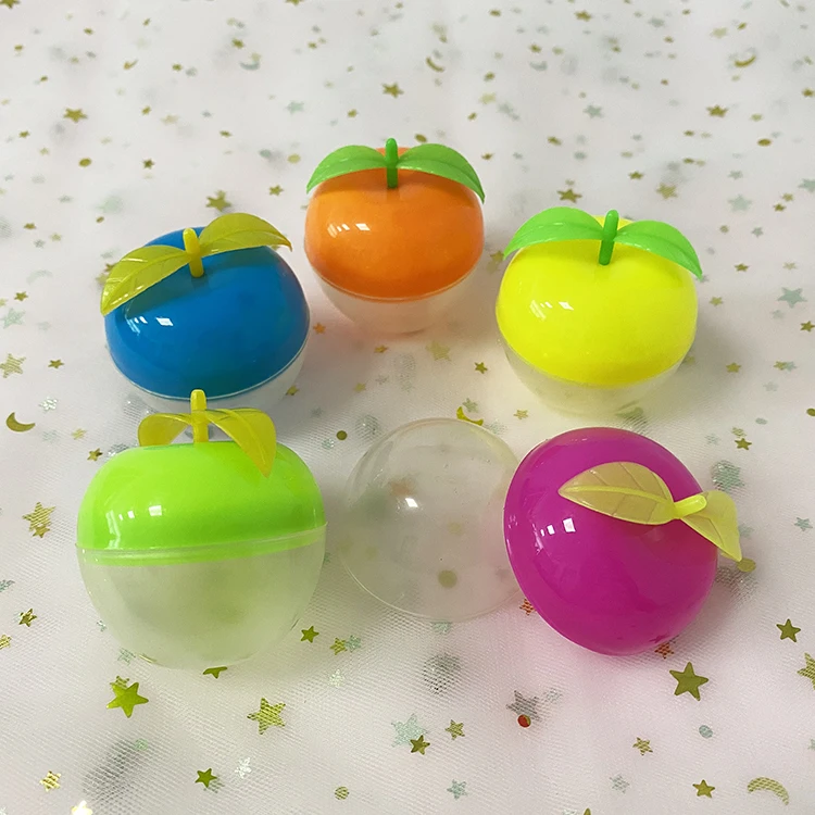 Небольшой пластиковый контейнер для сладких игрушек в форме яблока для детей