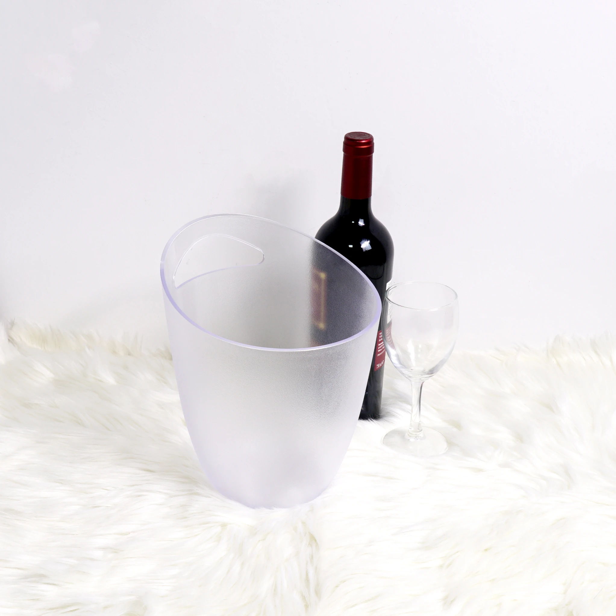Custom 20 X 24 X 11cm Acrylic Ice Buckets for Champagne Vodka Beer Drinking Clear Plastic Wine Bucket for Bar Party Club