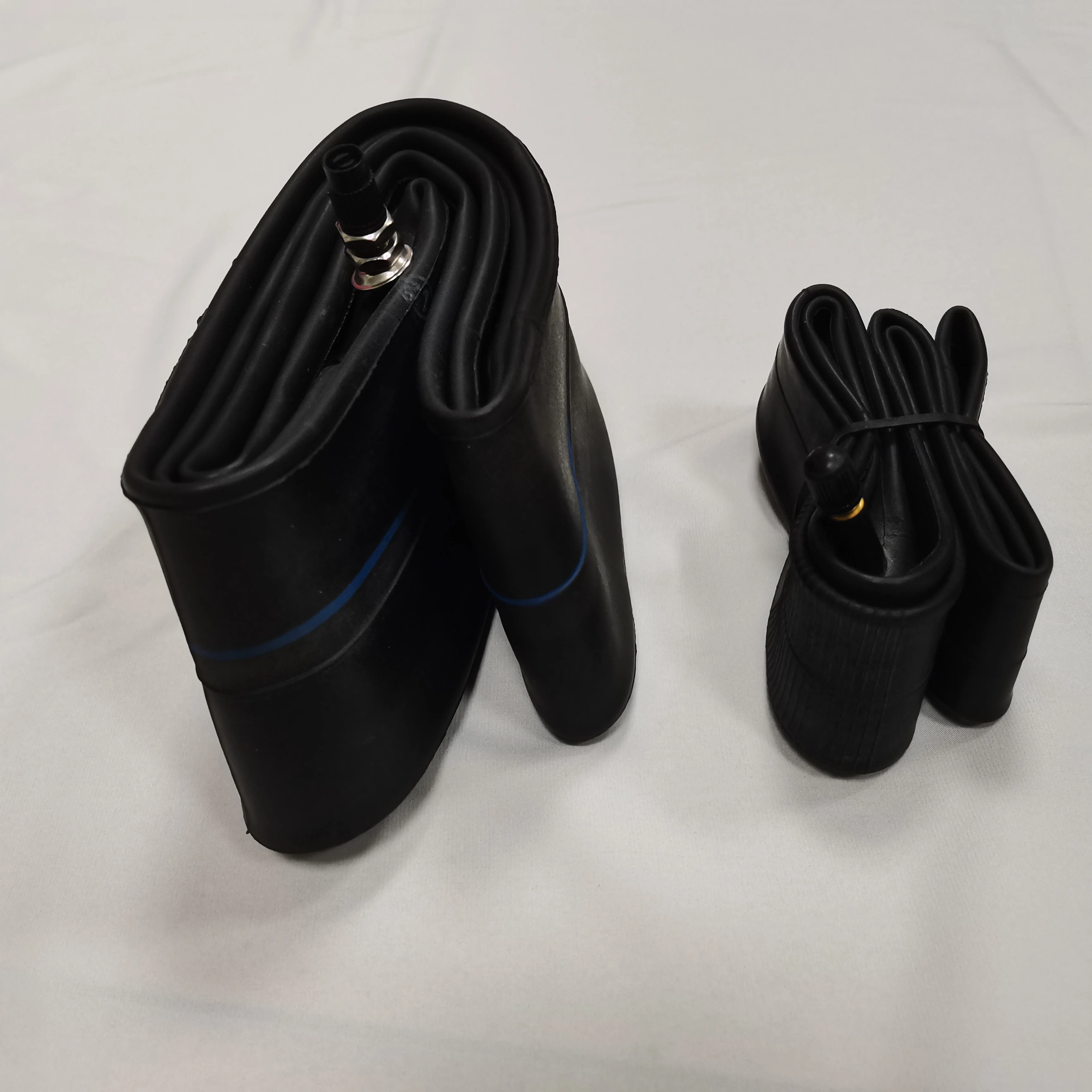 Оптовая продажа 2 50-18 75-18 3 00-18 внутренняя трубка для 80/90-18 80/100-18 90/90-18