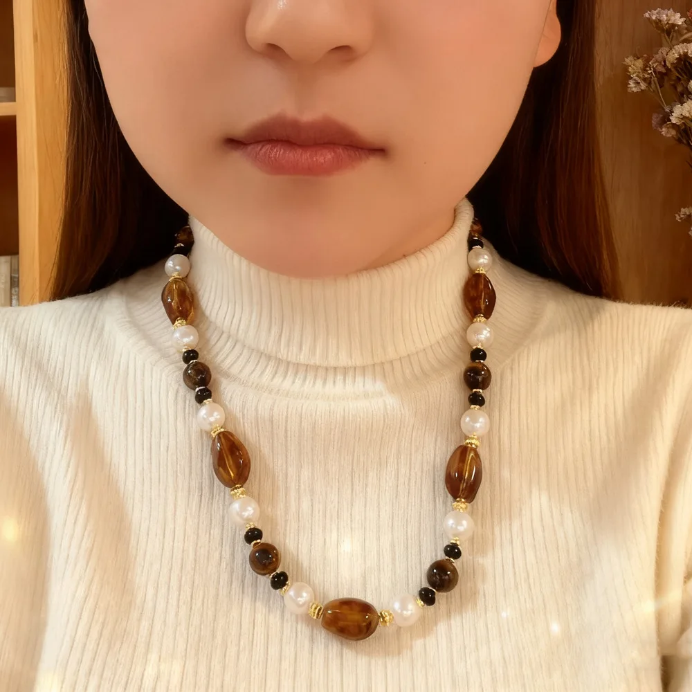Maillard ~ Amber Tiger's Eye Women's Trendy Brass Chains Party Buddhist Butterfly Beads Light Luxury Niche Fashion Accessories