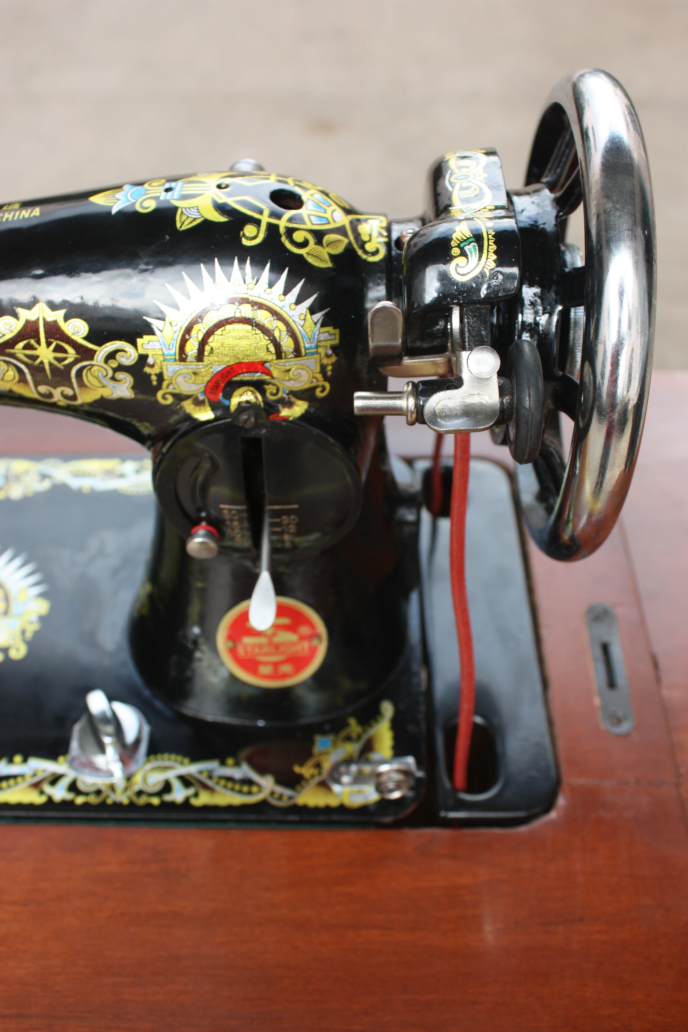 JA2-1 Machine a Coudre Easy to Use Household Sewing Machine Edge Skiving Hand Manual Machine Carton Steel 13 TT Leather 1set