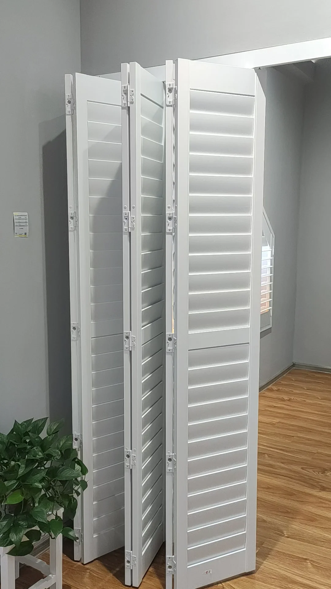 Movable Sliding Pvc Louver Shutters Window Blinds Shades Shutters