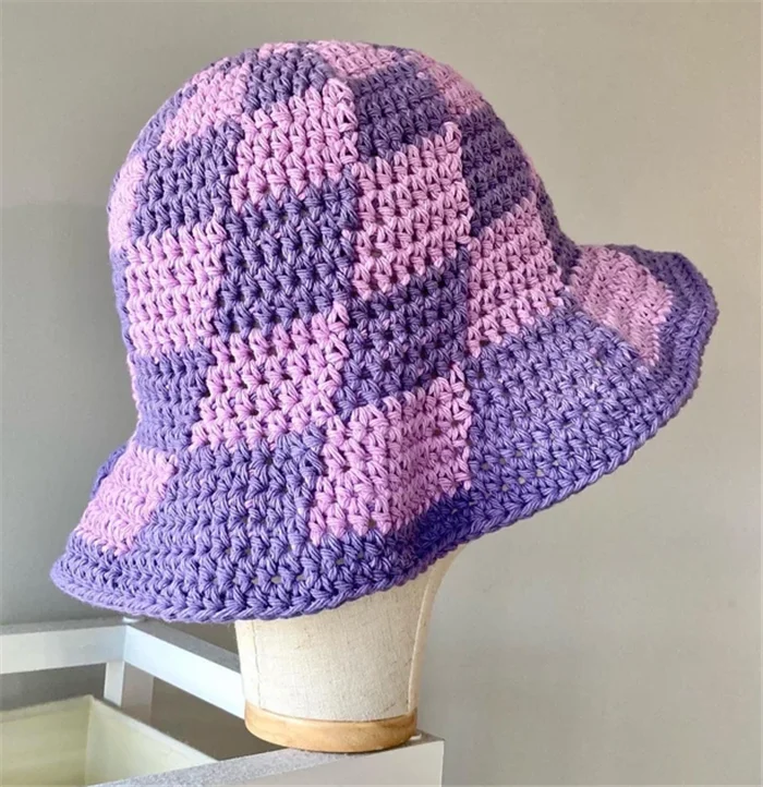 slouchy bucket hat