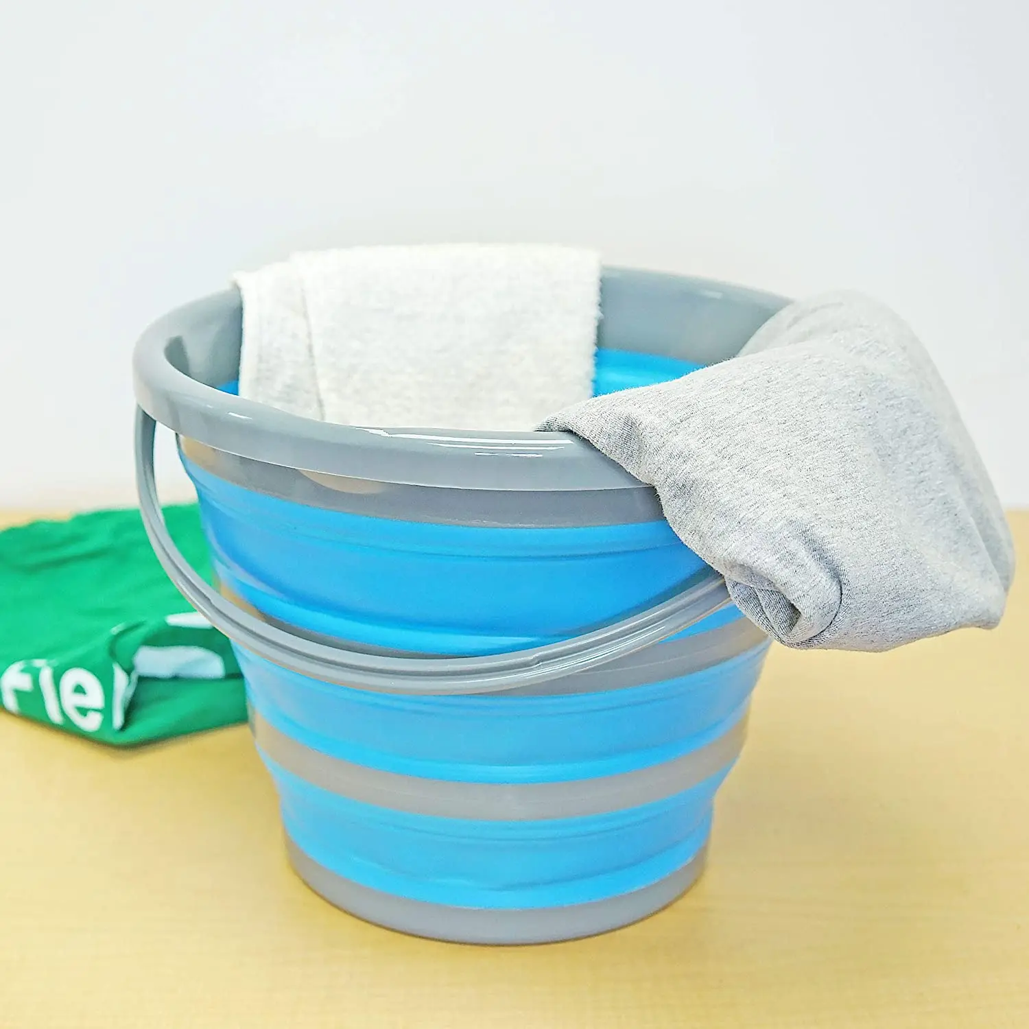 Round Collapsible Bucket 10L Collapsible Plastic Bucket Silicone Collapsible Bucket