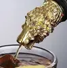 Leone d'oro dal becco lungo 17
