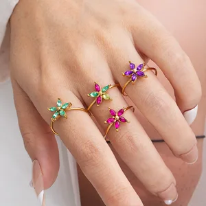 MW Luxury New Four Clover Leaf Color Zircon Ring Minimalist Jewelry 18k Gold Plated Stainless Steel Rings for Women