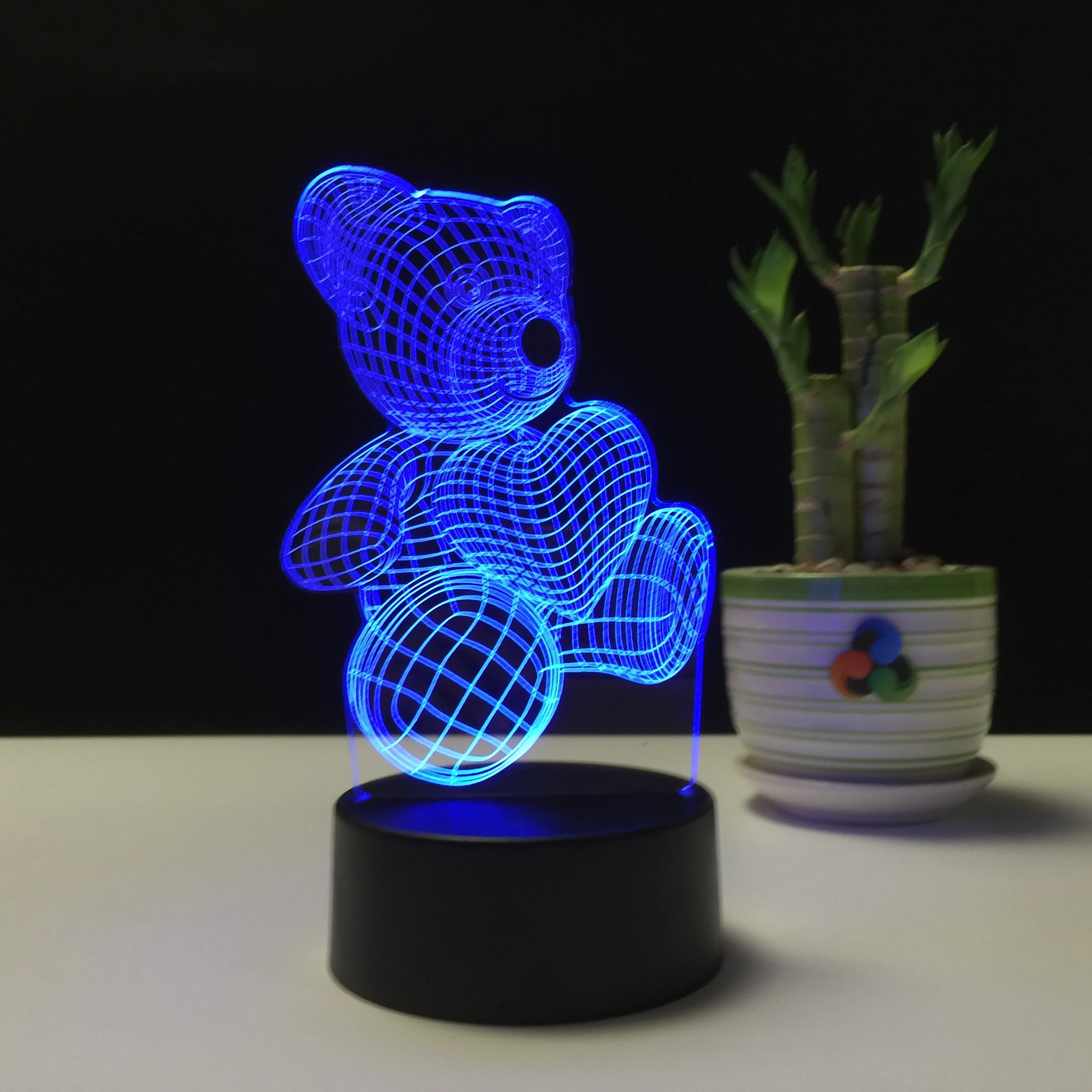 Anime Customized Pattern Bear Lamp 3D Illusion Holiday Gift Table Lamp Home Decoration LED Lamp Kids Night Light