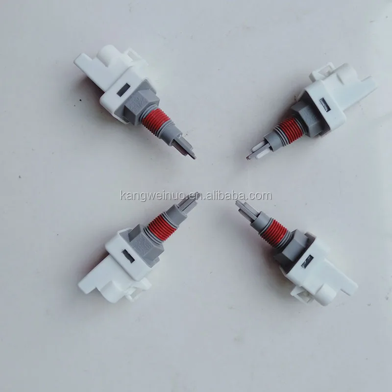 Diesel Engine Parts 4903016 Liquid Level Sensor