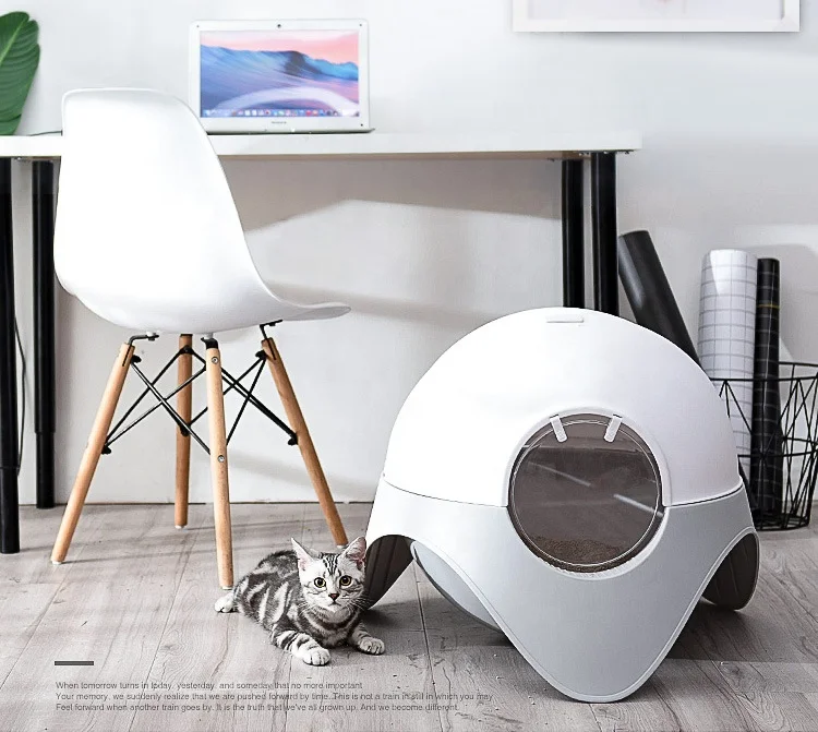 New Design Space Capsule Shape Cat Litter Pan Fully Enclosed Large Plastic Cat Litter Box Toilet