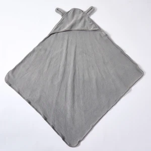 Unisex One-Size Baby Clothes Wholesale Natural Plant Dye Hooded Wearable Security Natural Dye Baby Blanket Kids' Bedding