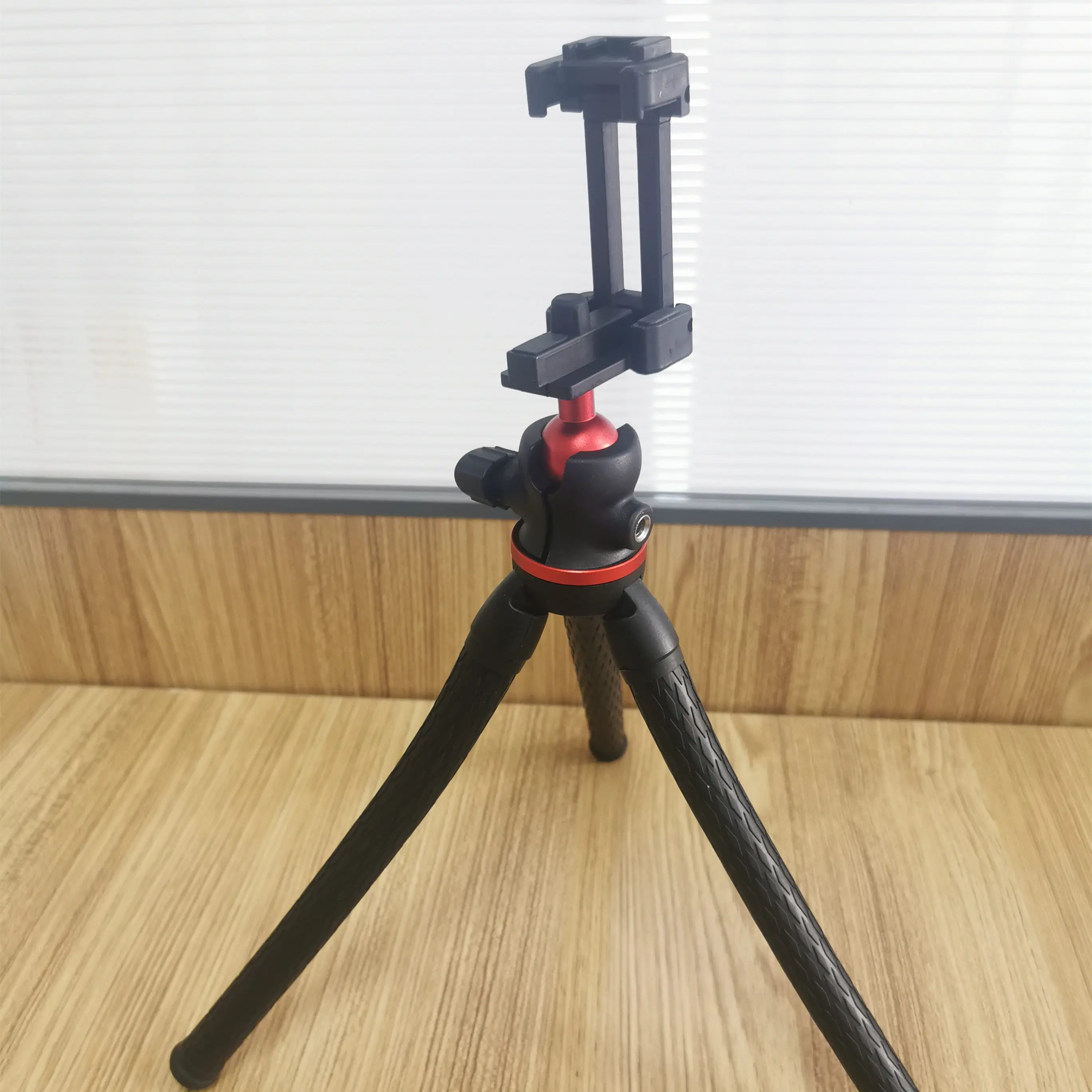 Flexible Phone Tripod with Universal Clip and Cold Shoe Mount Bendable Small Desk Tripod Stand Holder Compatible with iPhone .jpg