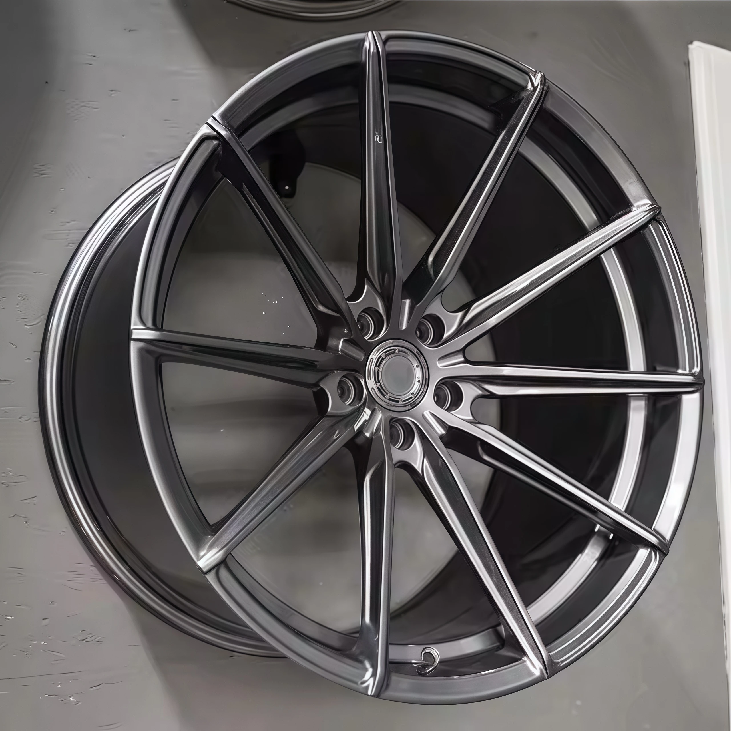 XINLAI 1-Piece Deep Concave Silver Brushed Custom Forged Wheels 17 18 19 20 21 22 23 Inch Car Alloy Monoblock Wheel Rim - Image 4