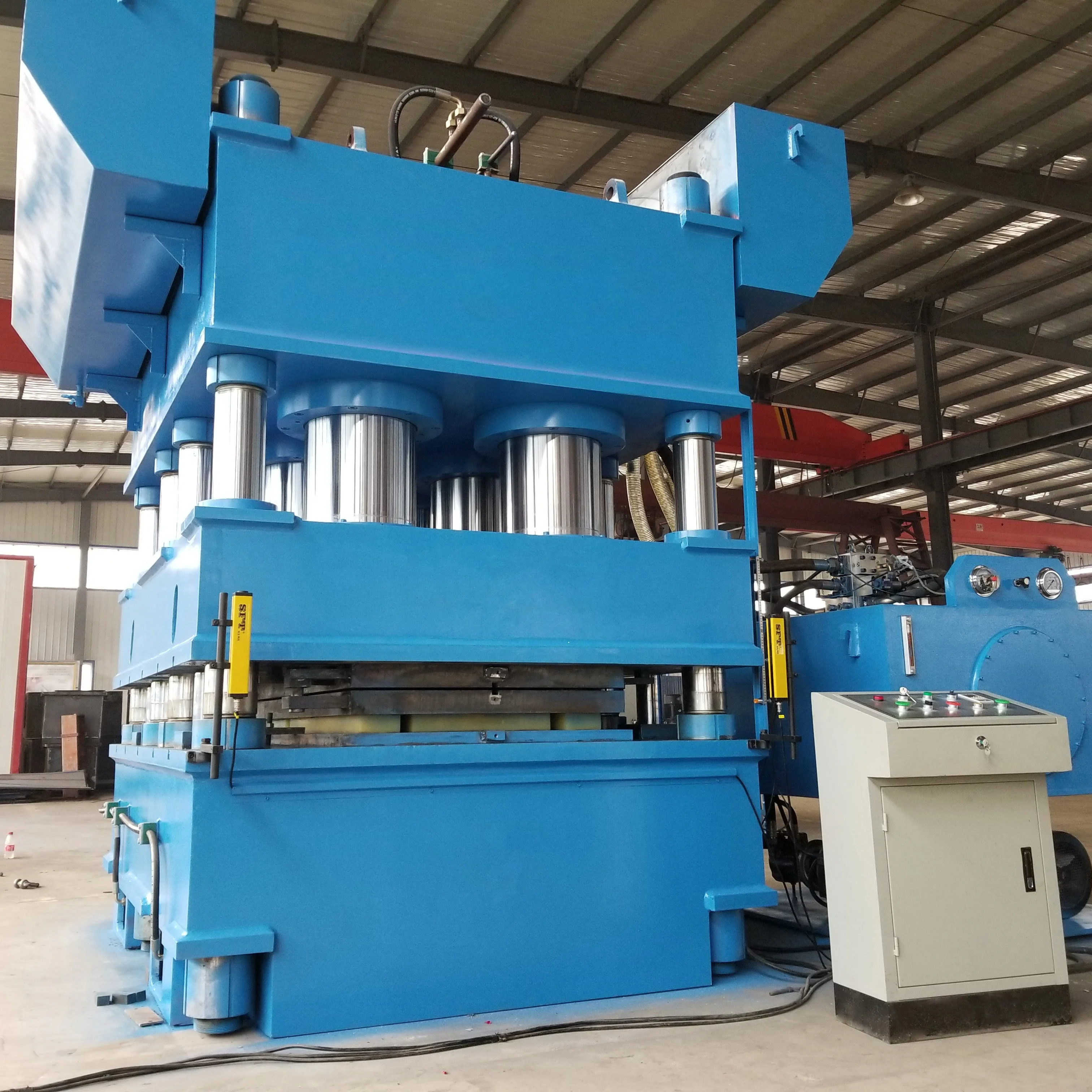 Door Skin Making Machine Pressing Iron Hydraulic Press 2500 Ton