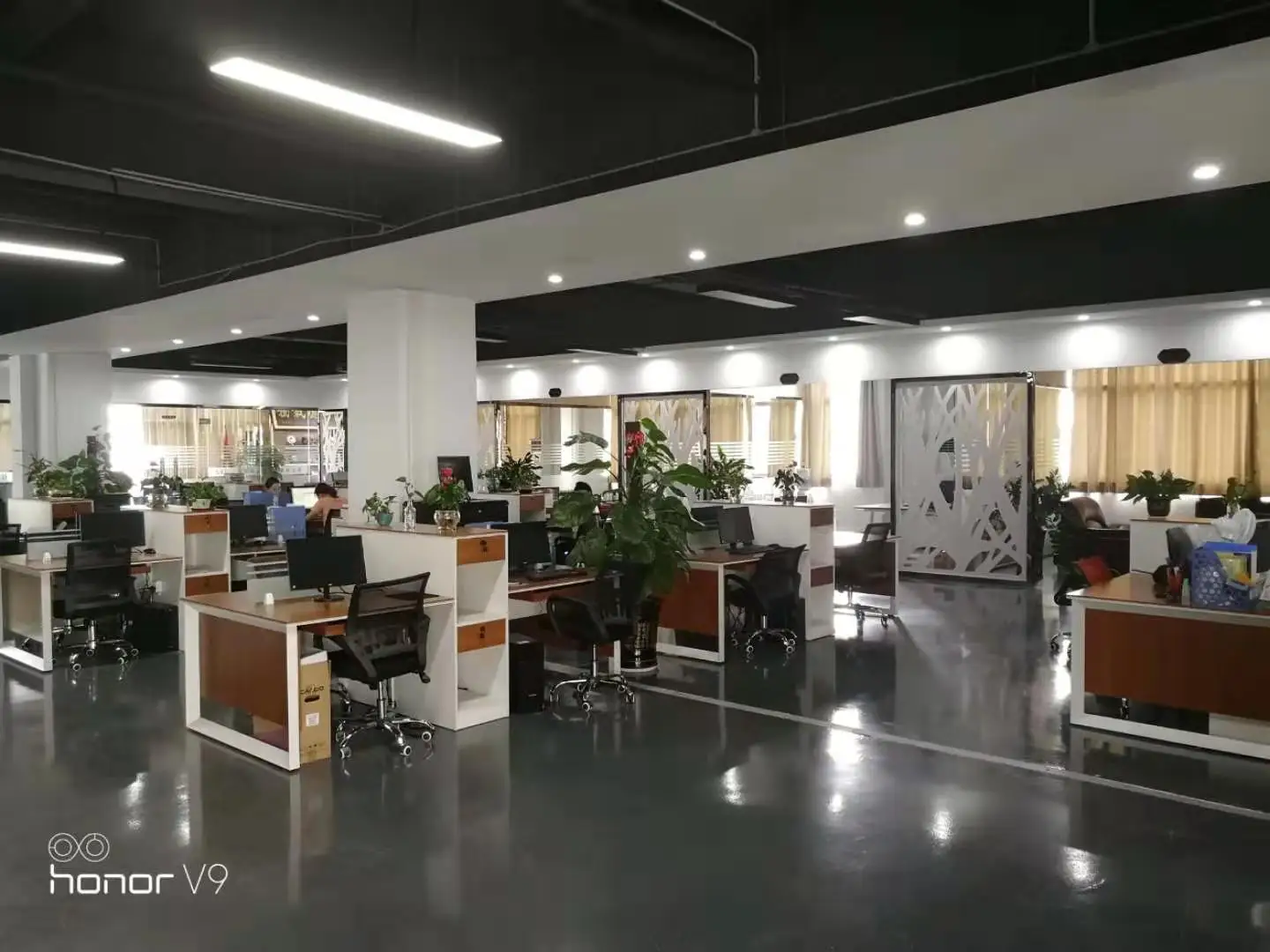 Shenzhen Fulida Display Co., Ltd. 1