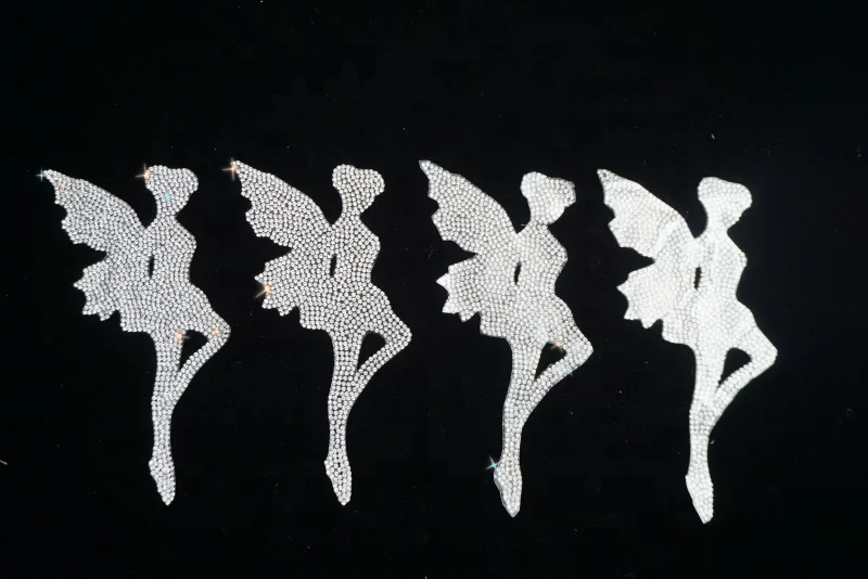 Free sample factory wholesale iron on smiley face crystal products tshirt appliques