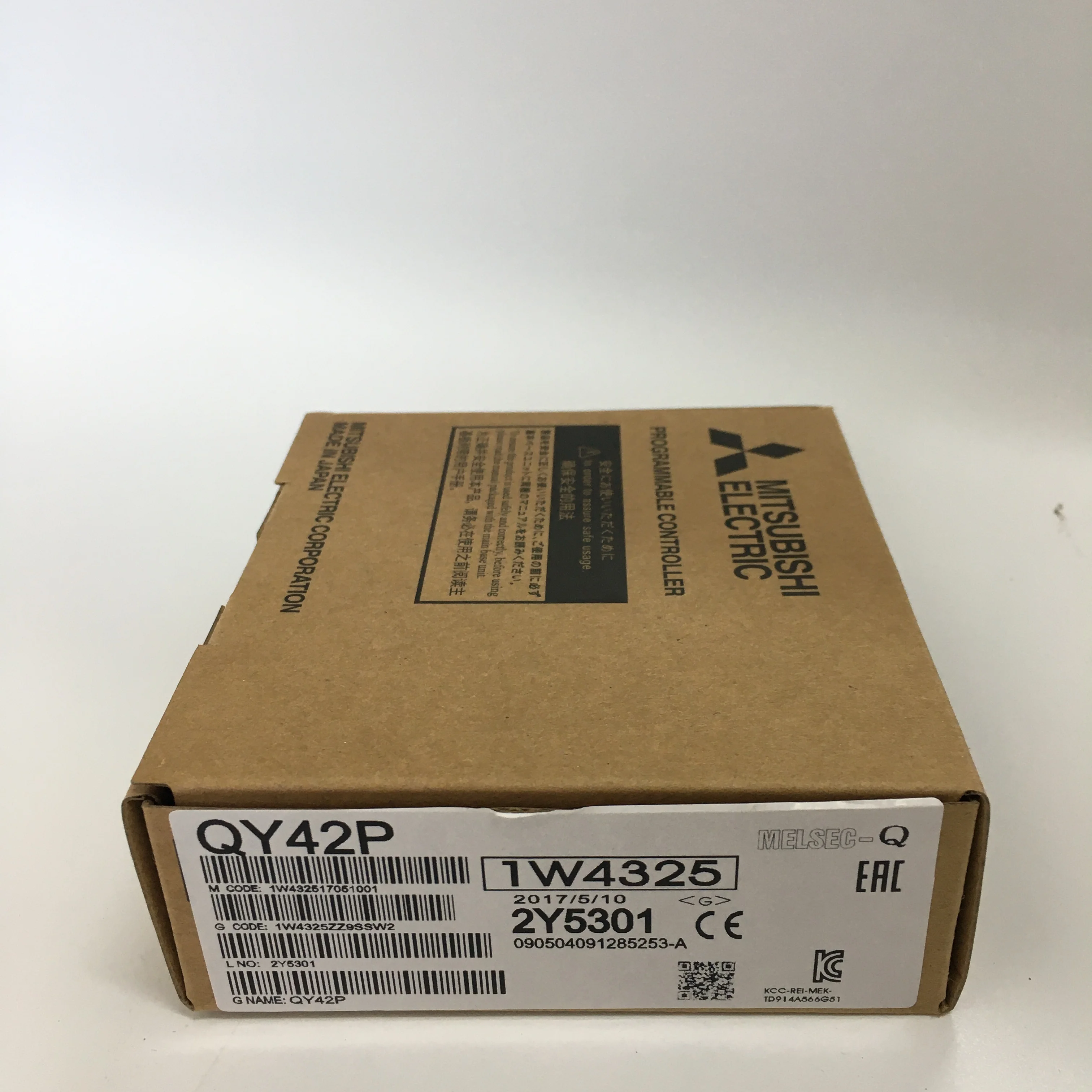 MITSUBISHI PLC Output Module QY42P MITSUBISHI PLC Output Module QY42P