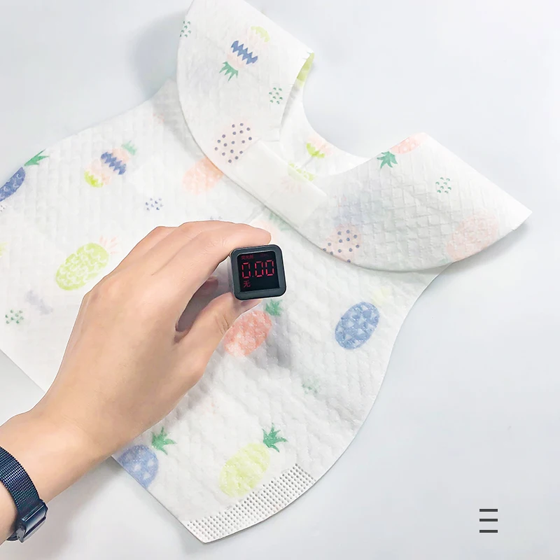 Горячая продажа 5 шт. сумка упаковывается Заводская самая водонепроницаемые детские нагрудники одноразовые нетканые детские нагрудники