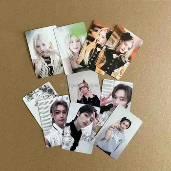 Low moq custom double side printing glossy color postcards kpop holographic paper photocard